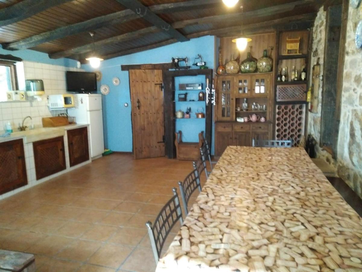 폰테베드라 Casa Vacacional O Trisquel 빌라 외부 사진